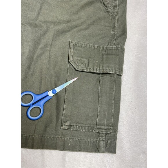 Carhartt B164LDN Mid Weight Green Canvas Baggy Cargo Shorts - Men's Size 40 - Picture 2 of 9